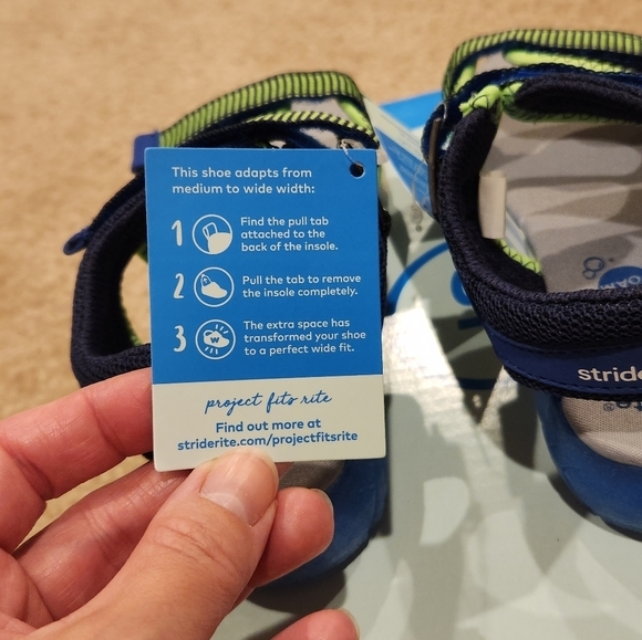 feet too wide for shoes